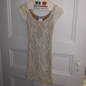Bebe dress